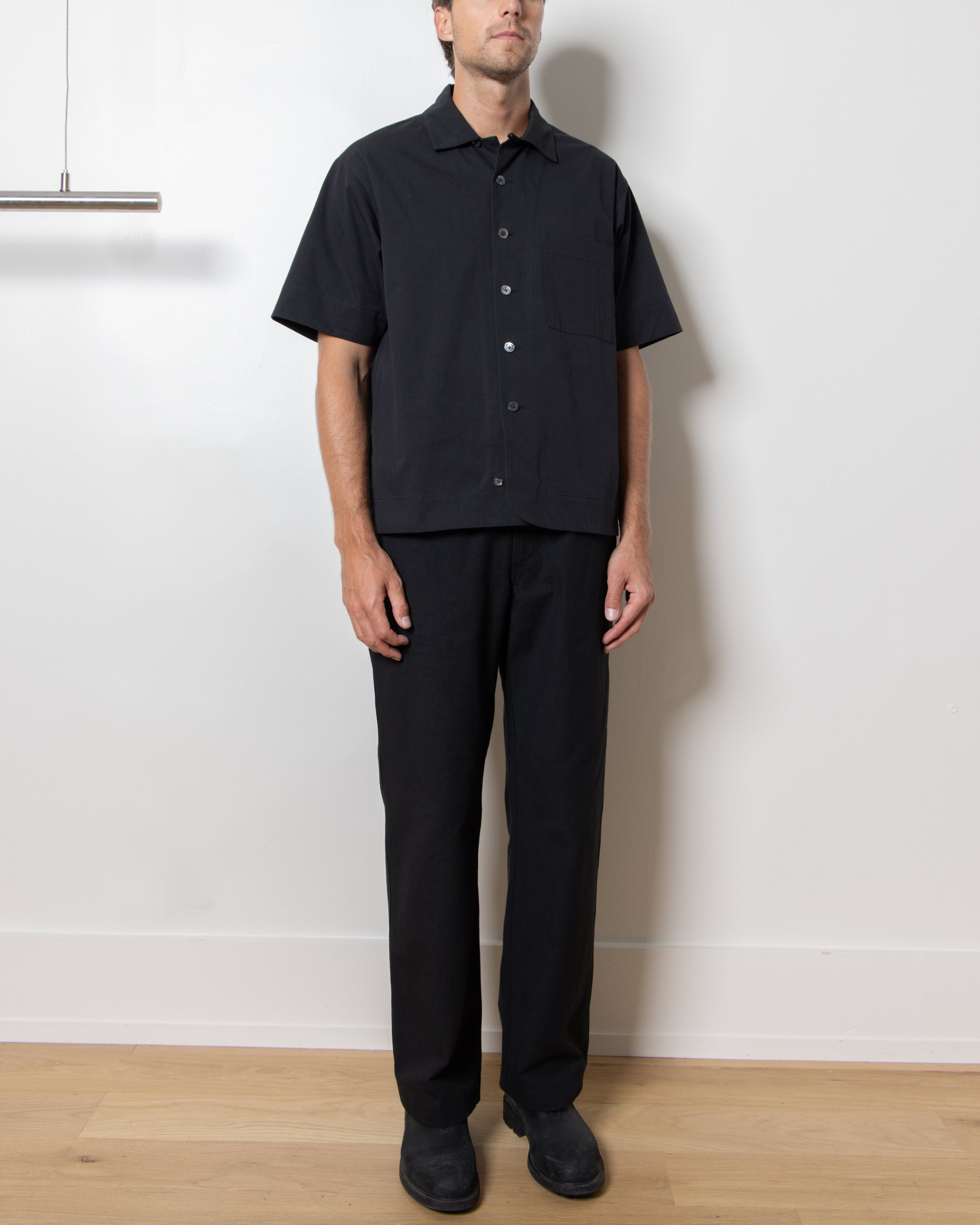 Throw Pant in Black