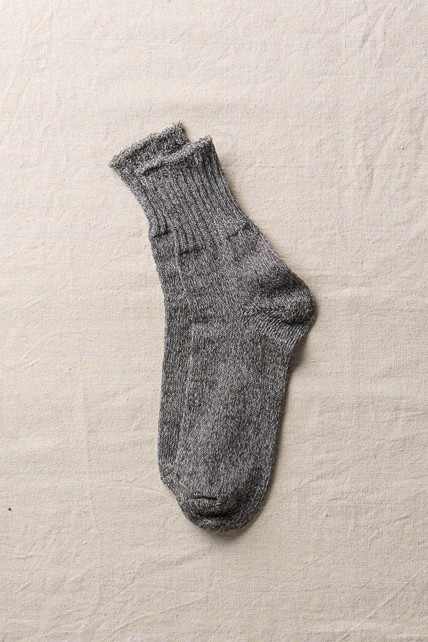 "Washi" Organic Cotton Ribbed Socks in Black