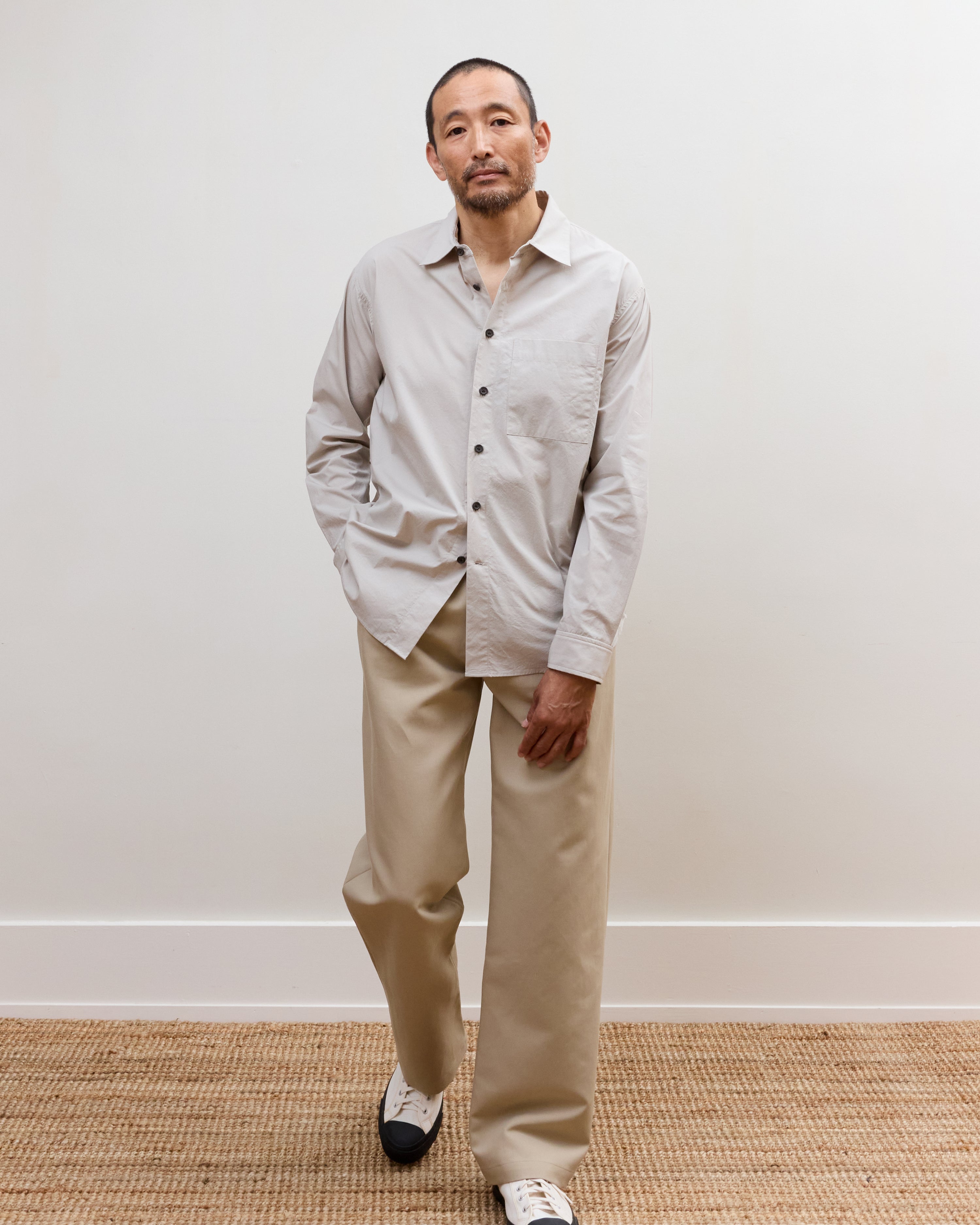 Throw Shirt in Putty