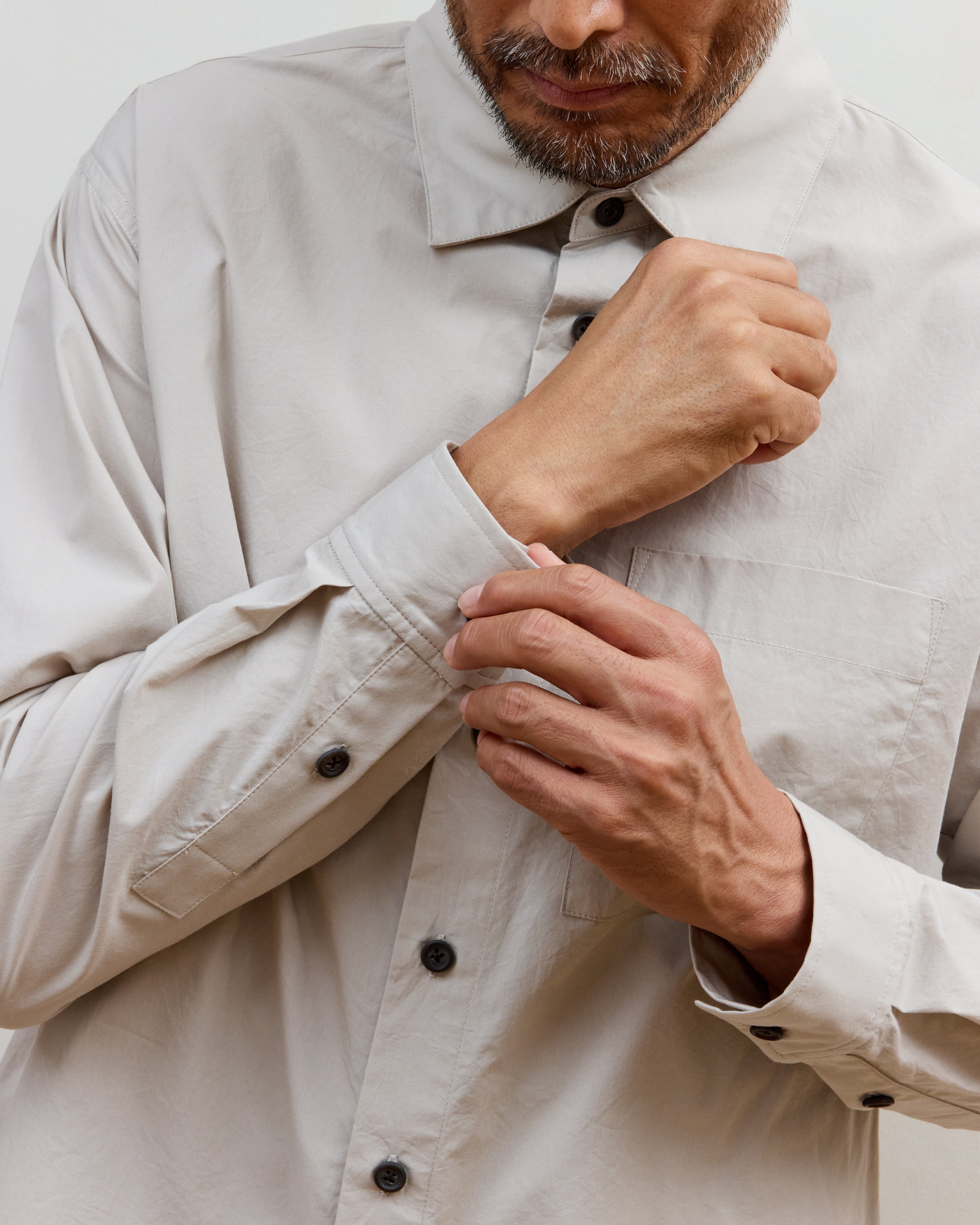 Throw Shirt in Putty