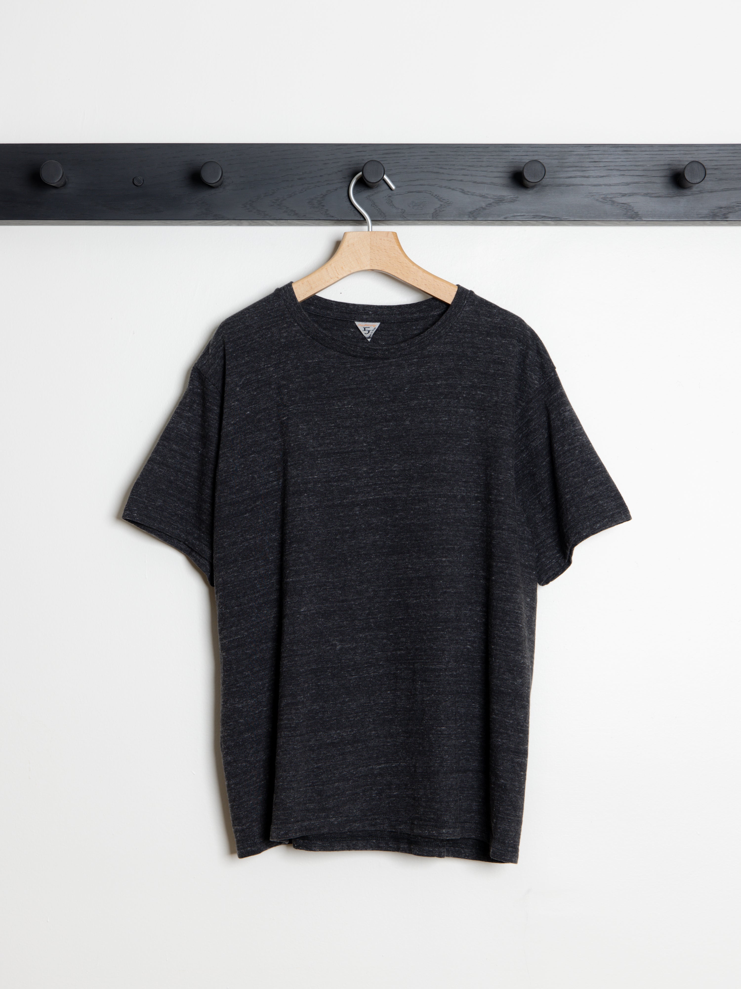 'Dos' Organic Raffy Cotton T-Shirt in Black Melange